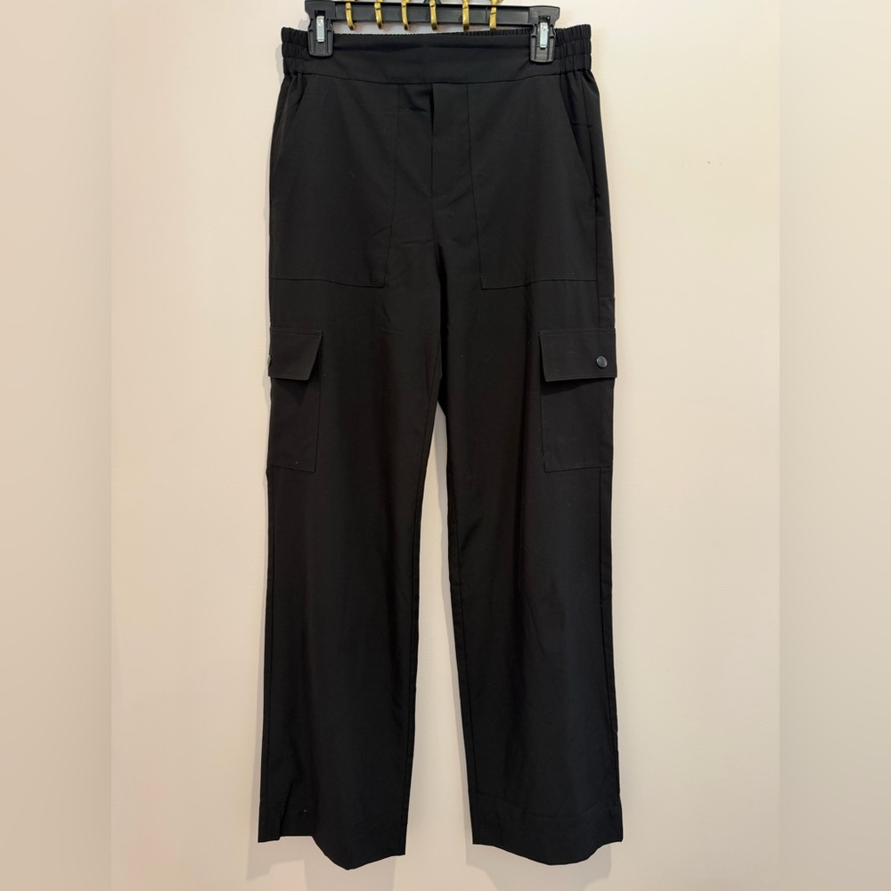 Lou & Grey Wide Leg Athletic Cargo Pants, Black - Size Small